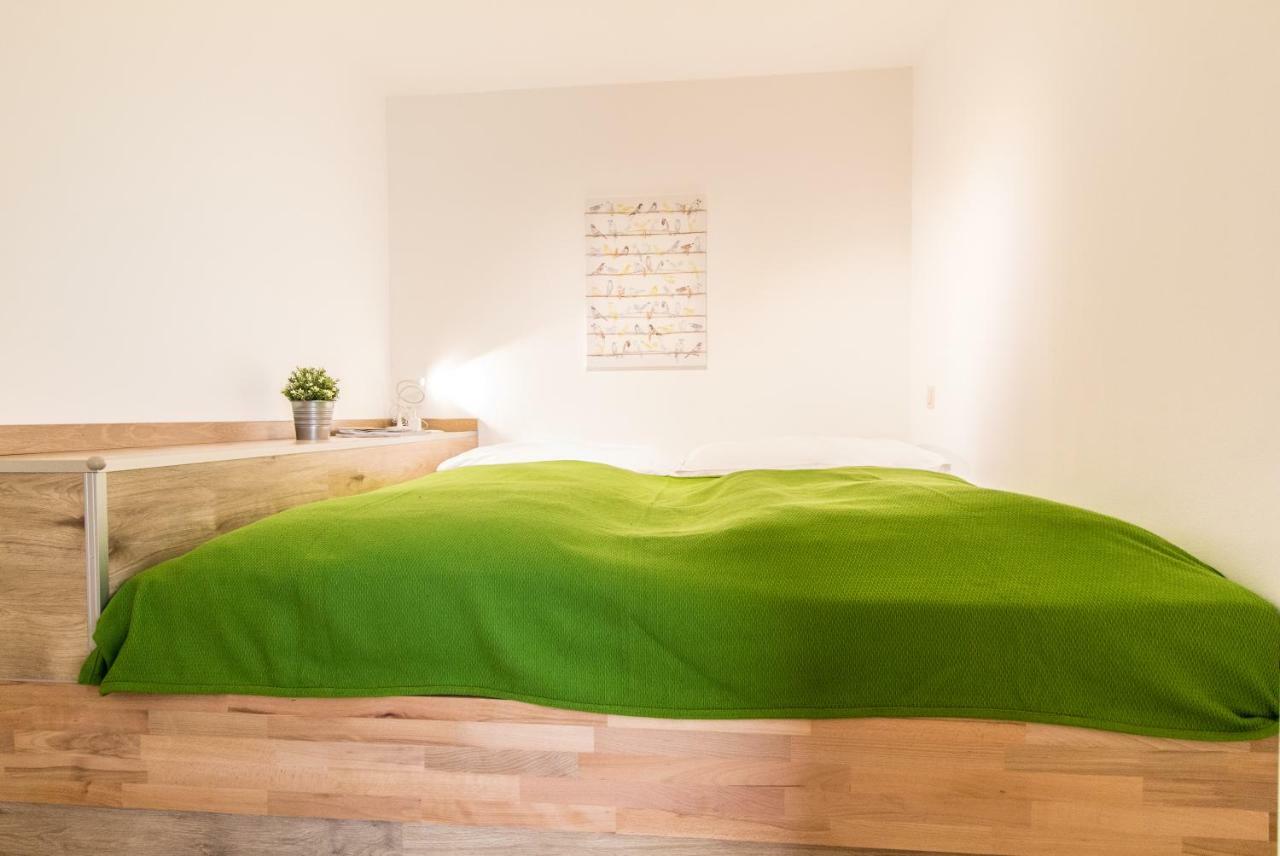 Apartment Kaiserstrasse Вена Экстерьер фото