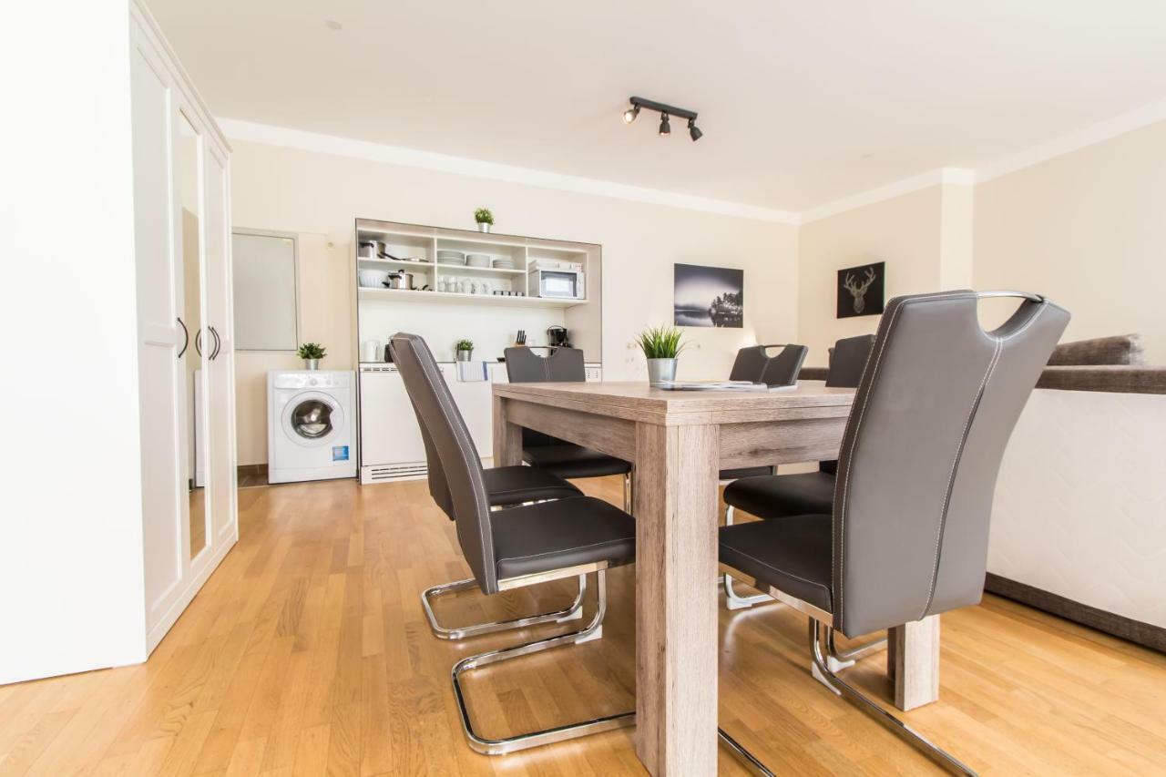 Apartment Kaiserstrasse Вена Экстерьер фото